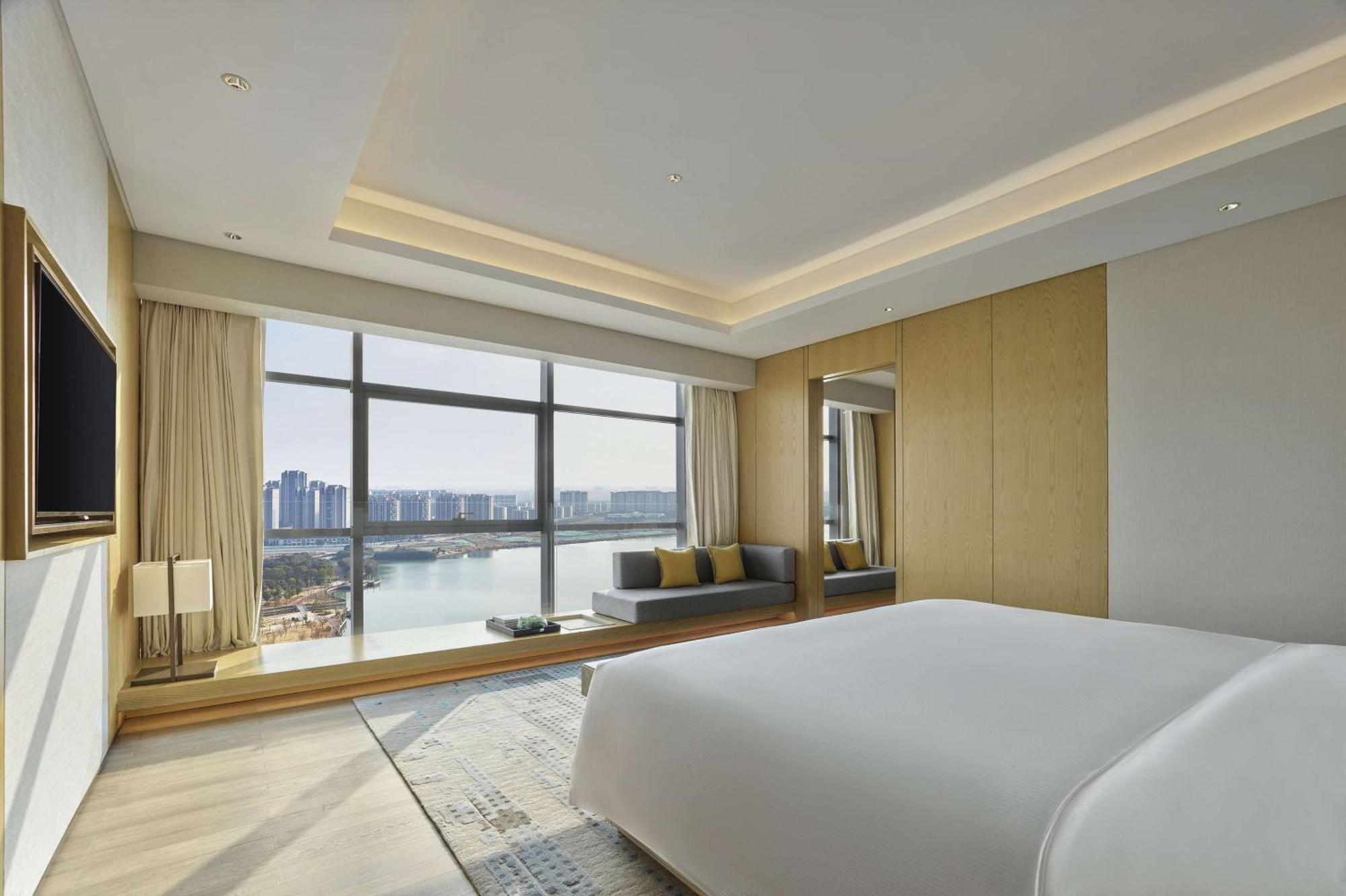 Hilton Suzhou Yinshan Lake Hotell Exteriör bild